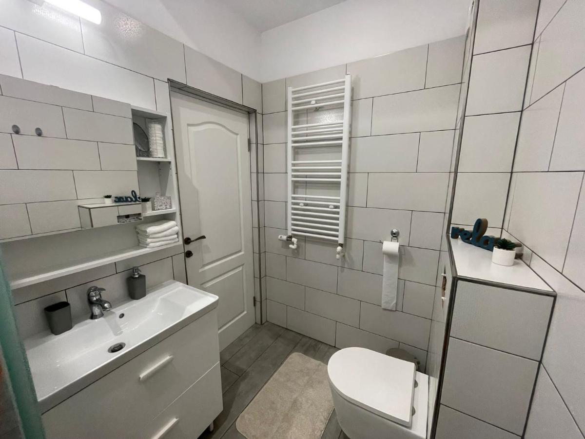 La Oti&Miruna Apartment Navodari Luaran gambar